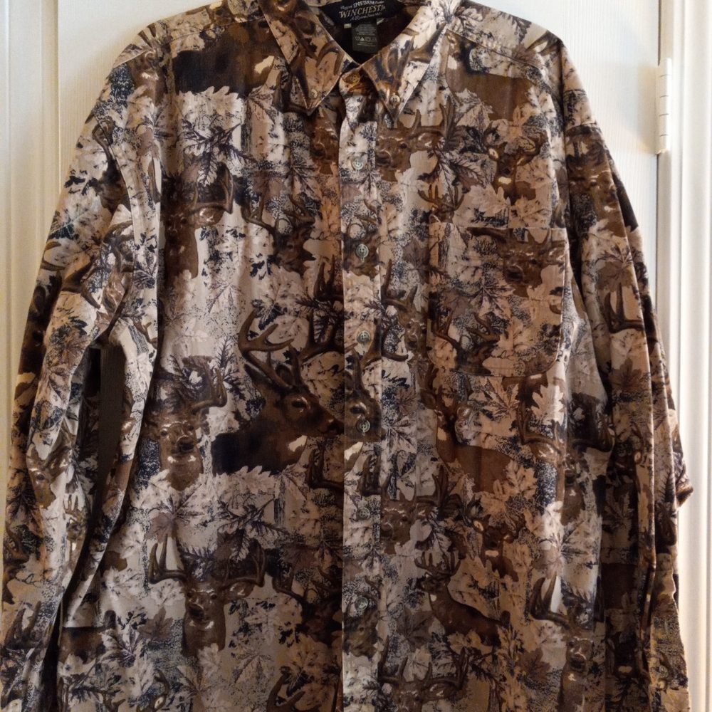 XL WINCHESTER HUNTING PRINT SHIRT.
